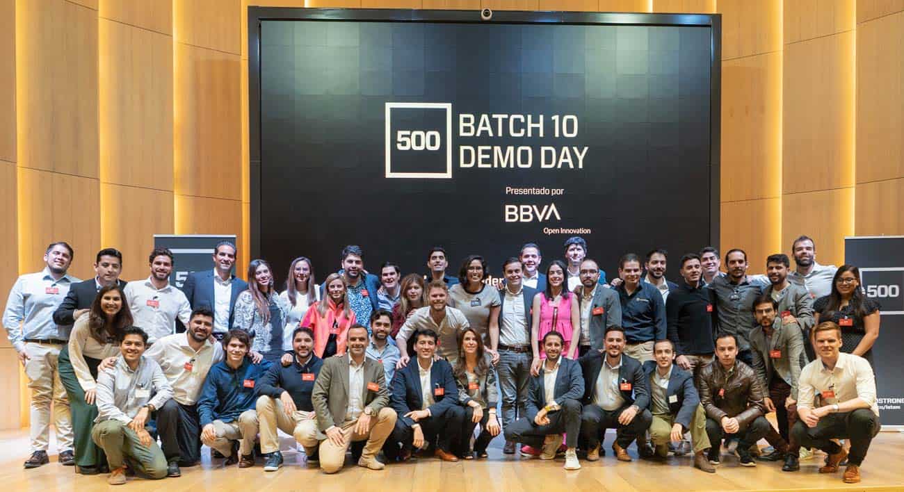 500 startups latam celebra el demo day para el décimo grupo