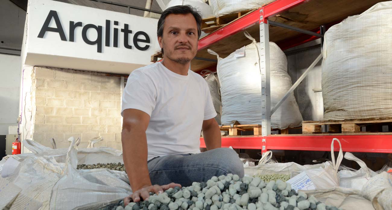 CEMEX Ventures will also help Arqlite soft-land into the United States.