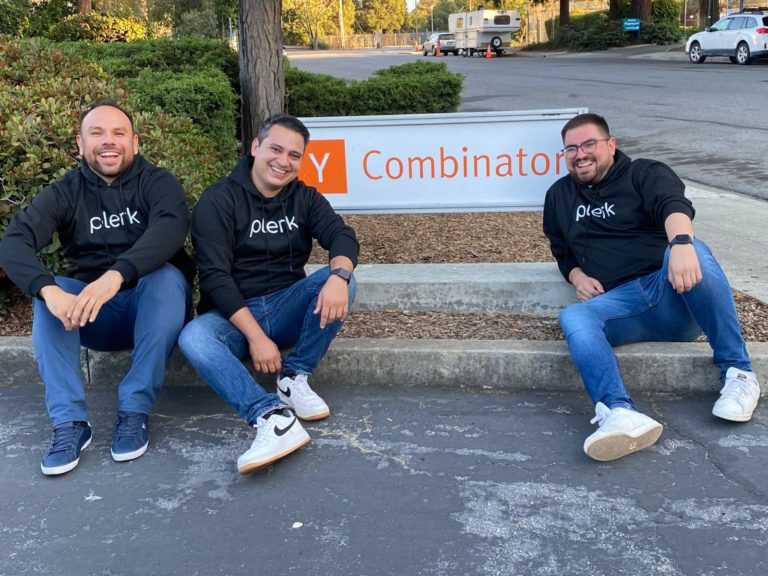 Q&a L "the Key Is Not To Fall In Love With The Product, But With The Problem To Be Solved" - Mike Medina, Plerk