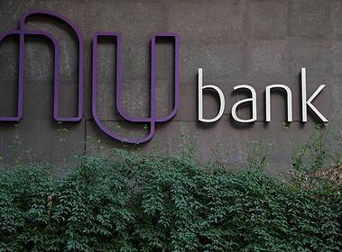 El banco brasileño Nu Bank logró un hecho sin precedentes en México, al realizar la primera transacción submarina a 20 metros de profundidad. 