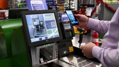 Tenpo atacó a Walmart e implementó una agresiva estrategia contra la cadena estadounidense, por no permitir el uso de tarjetas de prepago.